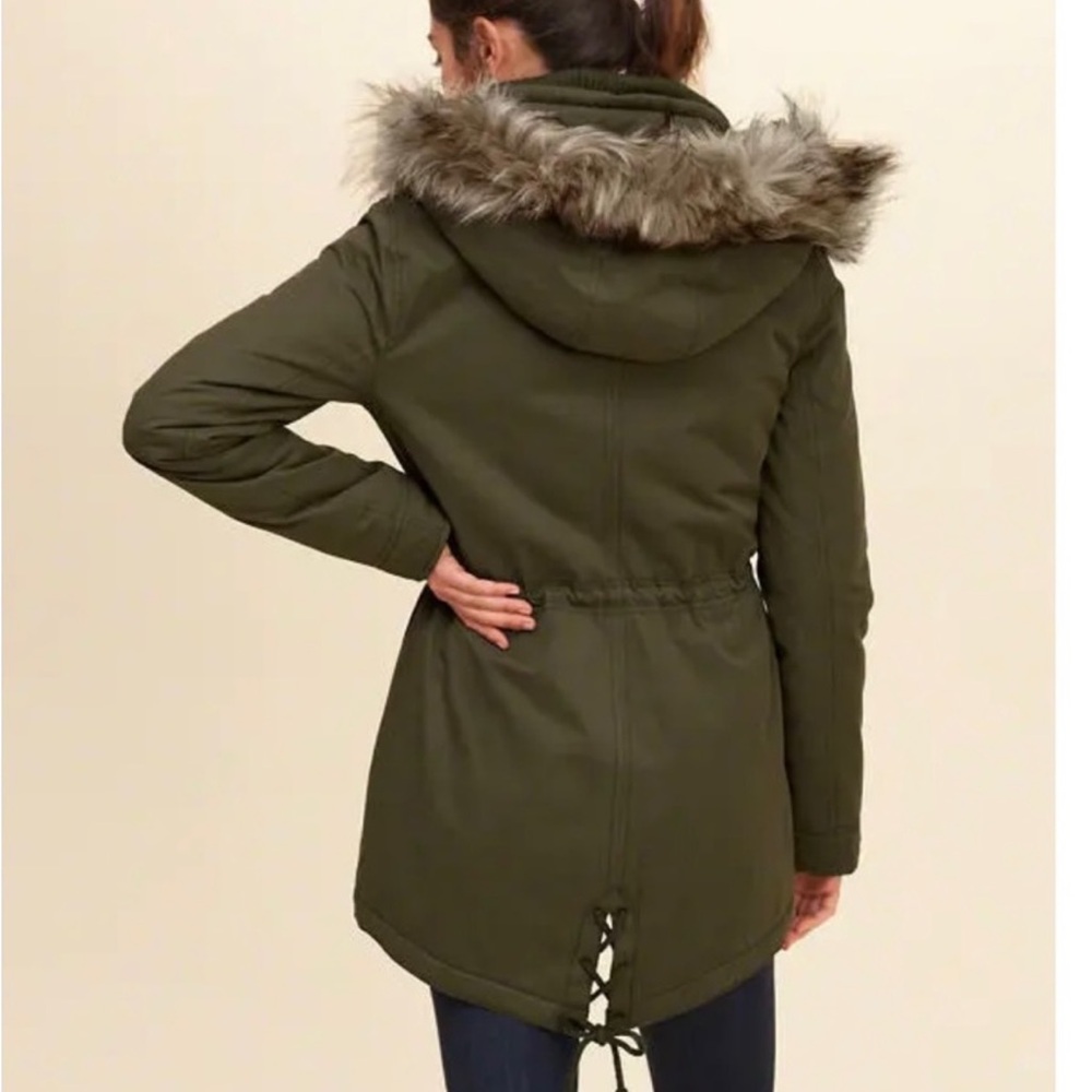 HOLLISTER WINTER JACKET - Picture 3 of 3